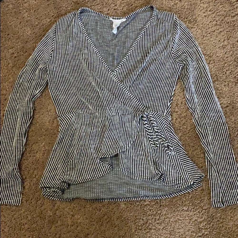 Long sleeve peplum top